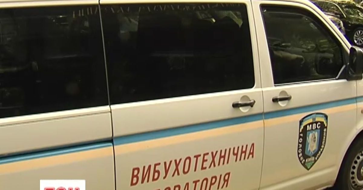 Саперы обследовали здания, но взрывчатки не нашли