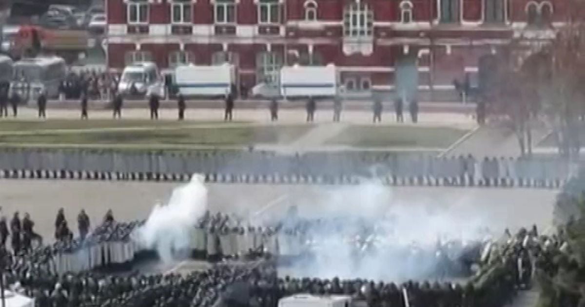 В Саратове российские силовики упражнялись в разгоне митингов