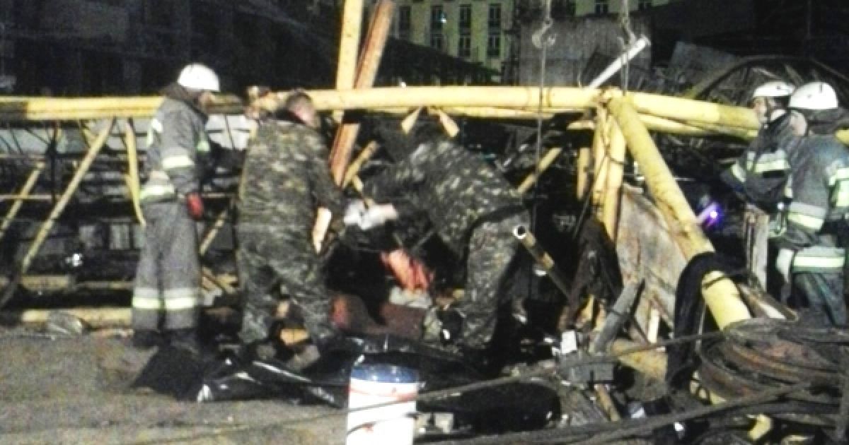 Женщина упала с 40-метровой высоты