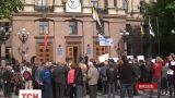 В Николаеве активисты оттеснили сепаратистов от горсовета