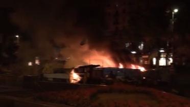 На Майдані горіли барикади