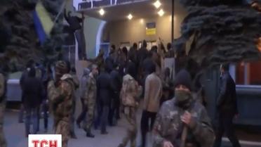 Немцов и Кох услышали русский говор в переговорах донецких боевиков