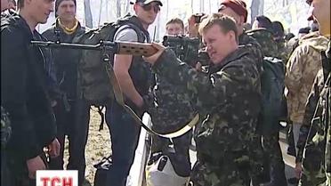 Активісти "Правого сектору" вважають, що міліція хоче контролювати майданівців