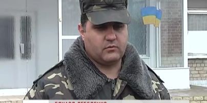 На Донеччині парубки заблокували склади зі зброєю