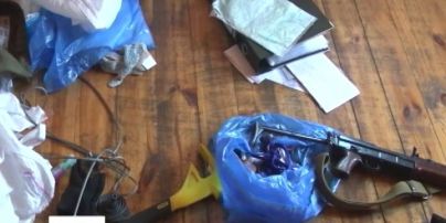 Під Києвом затримали людей з великою кількістю незареєстрованої зброї