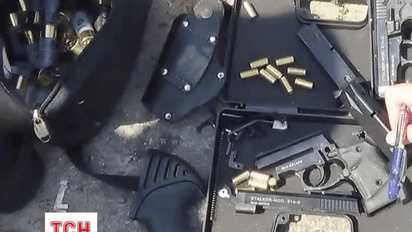 Полный оружия автомобиль с донецкими номерами задержали харьковские правоохранители