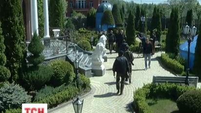 У маєтку Пшонки поселились кримські біженці