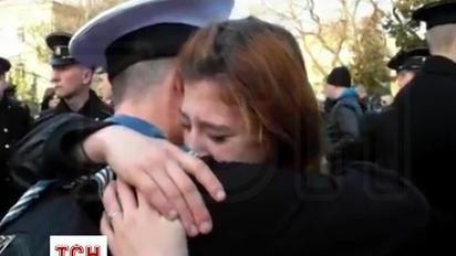 Курсанты академии ВМС тепло прощались с теми, кто остается в Крыму