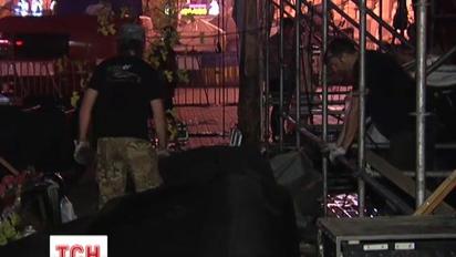 На Майдане Незалежности начали разбирать сцену