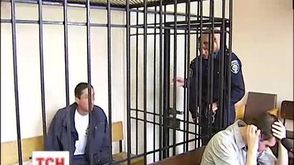 У Києві затримали банду, яка викрадала автомобілі з власниками заради викупу