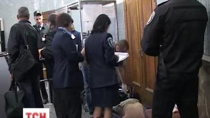 Правоохоронці затримали підозрюваного у вбивстві пасажира метро