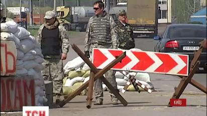На в'їздах до Києва почали з'являтись нові блокпости
