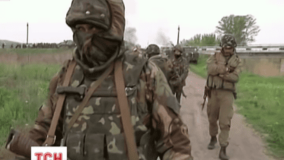 Террористы переодеваются в украинских военных и рассказывают, что сдались России