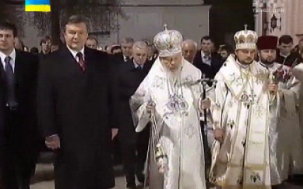 Янукович и Ко вкладывали миллионы в церковь и шантажировали митрополита Владимира