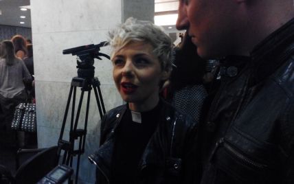 Звезда "Голосу країни" Гордиенко объяснила, зачем украсила спину объемным тату