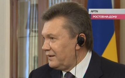 Янукович переконує, що поважає вибір народу України і вже дає поради Порошенку