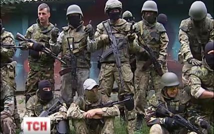 Бойцам батальона "Донбасс" не платят зарплату, а форма и снаряжение - за собственный счет