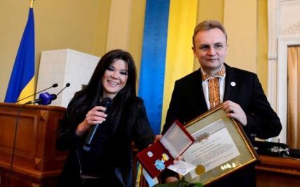 Садовий привітав Руслану з присвоєнням звання почесного громадянина Львова