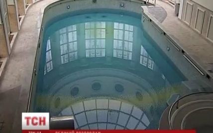 Ющенко з родиною 10 років жив на державній дачі із винним льохом, кінозалом та 15-метровим басейном