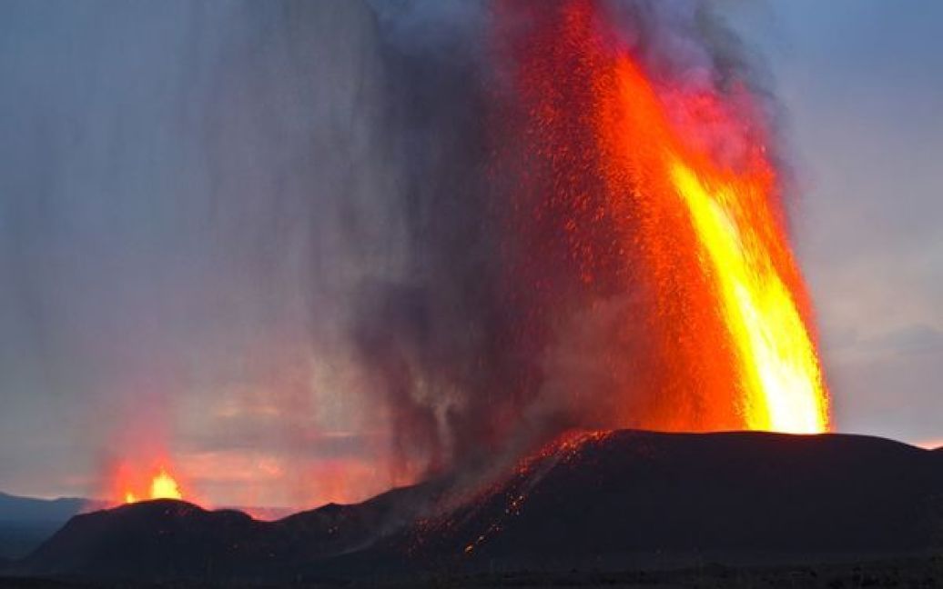 У Конго почав вивергатись найактивніший вулкан Африки / © National Geographic