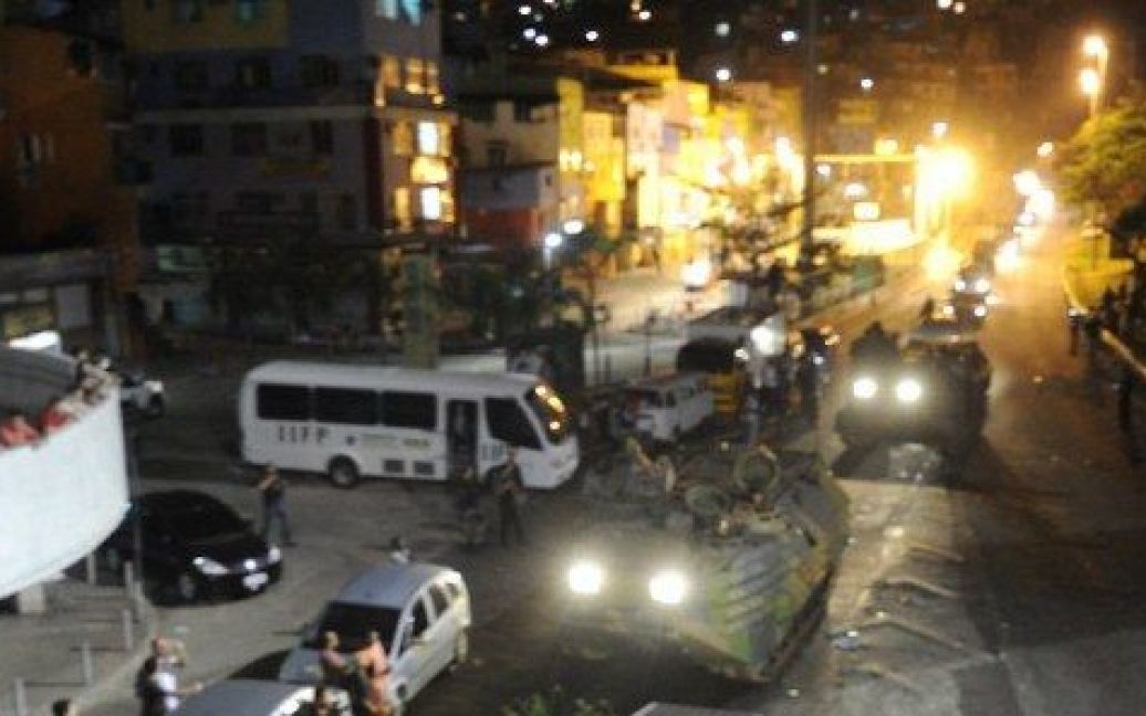 Поліція захопила найбільш кримінальну флавелу в Ріо / © 