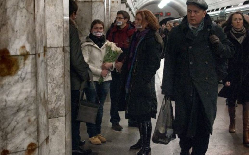 У московському метро пройшла акція "Мій голос вкрали" / © Club.foto.ru (Che Fox)
