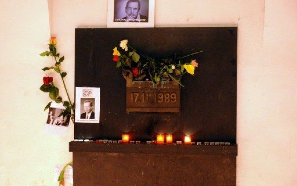 Чехія в жалобі після смерті першого президента країни Вацлава Гавела / © AFP