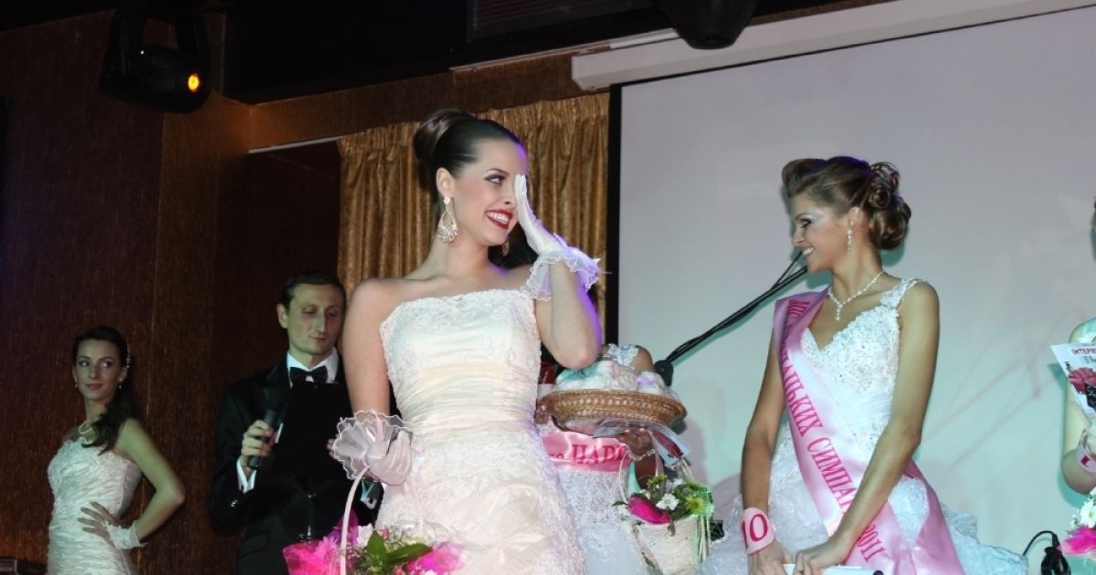У Вінниці провели конкурс "Наречена року 2011", в якому перемогла 20-річна Дар&rsquo;я Скідан. / © Наречена року 2011
