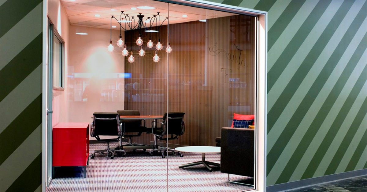 В Інтернет виклали фотографії офісу компанії Facebook у місті Пало-Альто в штаті Каліфорнія. / © bigpicture.ru