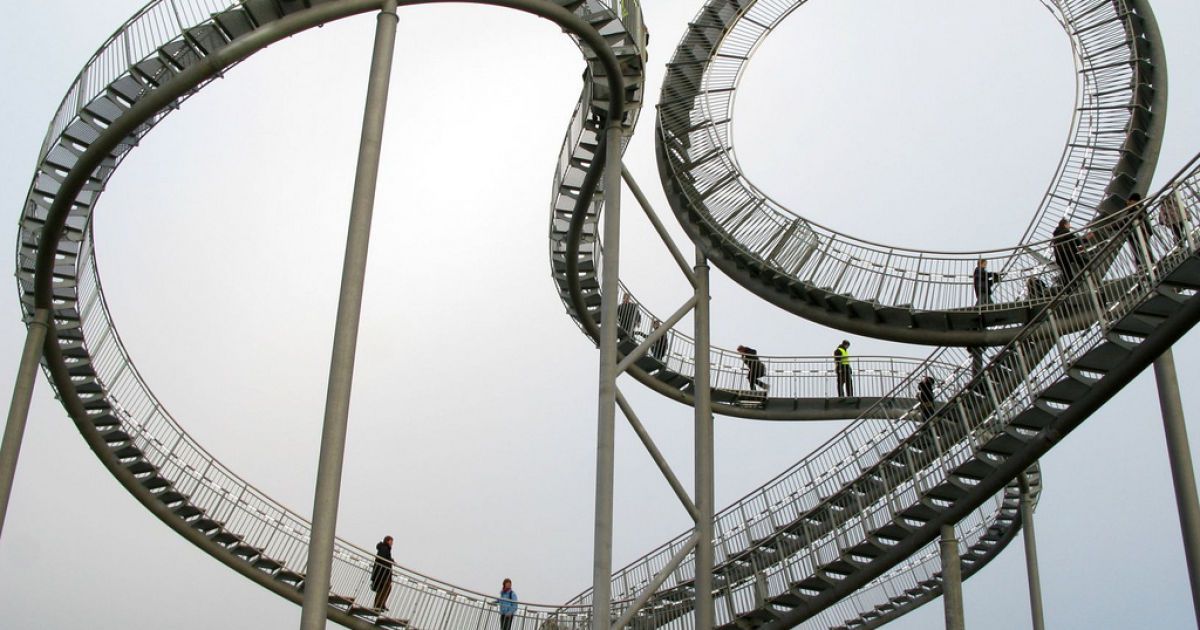 Пішохідні американські гірки "Тигр і черепаха &ndash; чарівна гора" у німецькому Дуйсбургу. / © bigpicture.ru