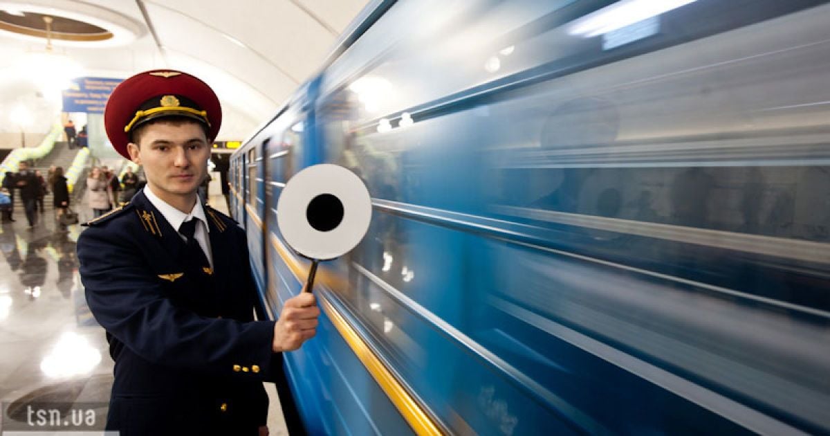 Добудувати "синю" гілку метро планують за 23 місяці