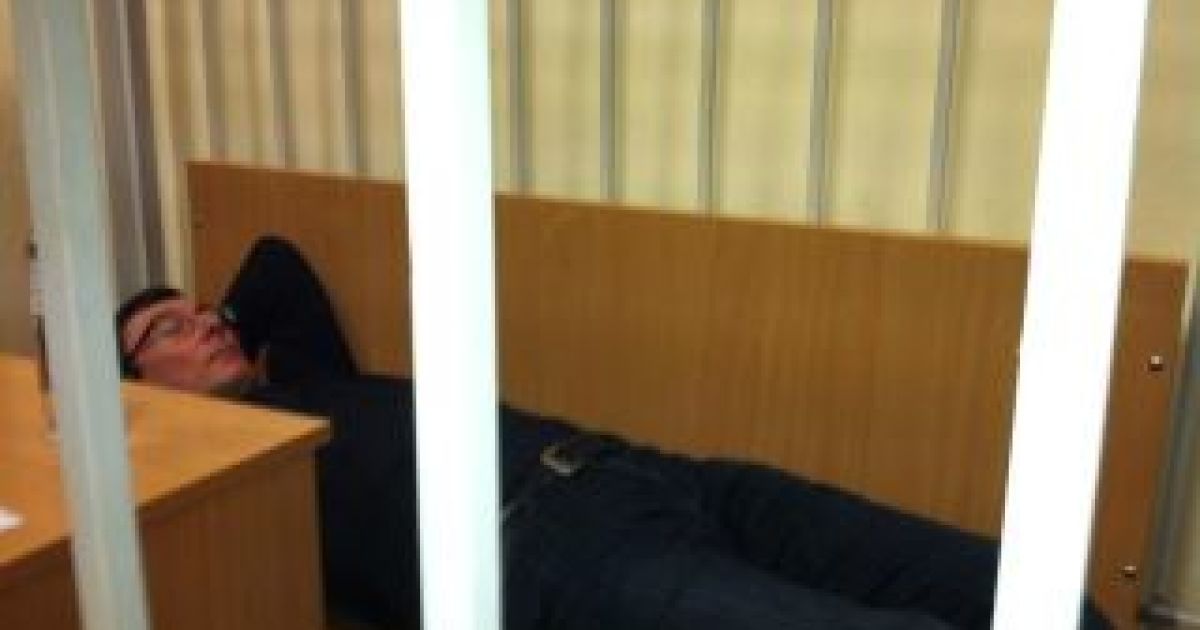 Луценко звинувачує тюремників у брехні