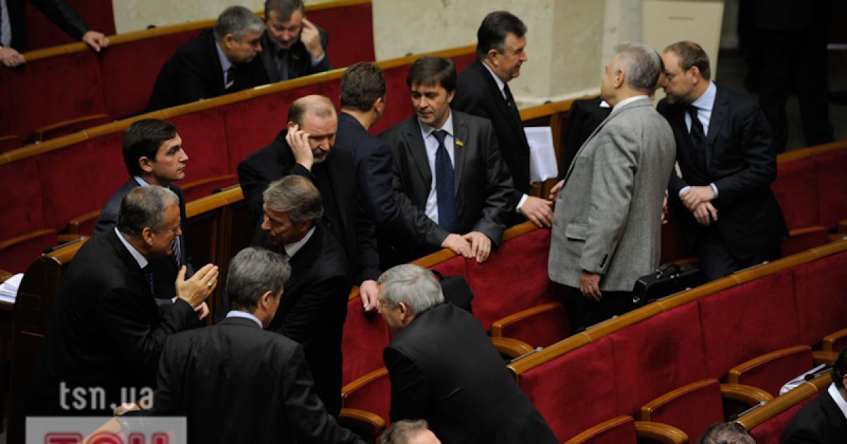 Після провалу голосування по декриміналізації БЮТ пішов з Ради.