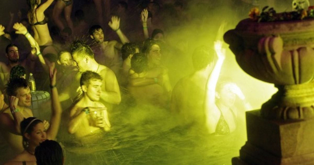 В Будапешті провели "Банну ніч" / © AFP