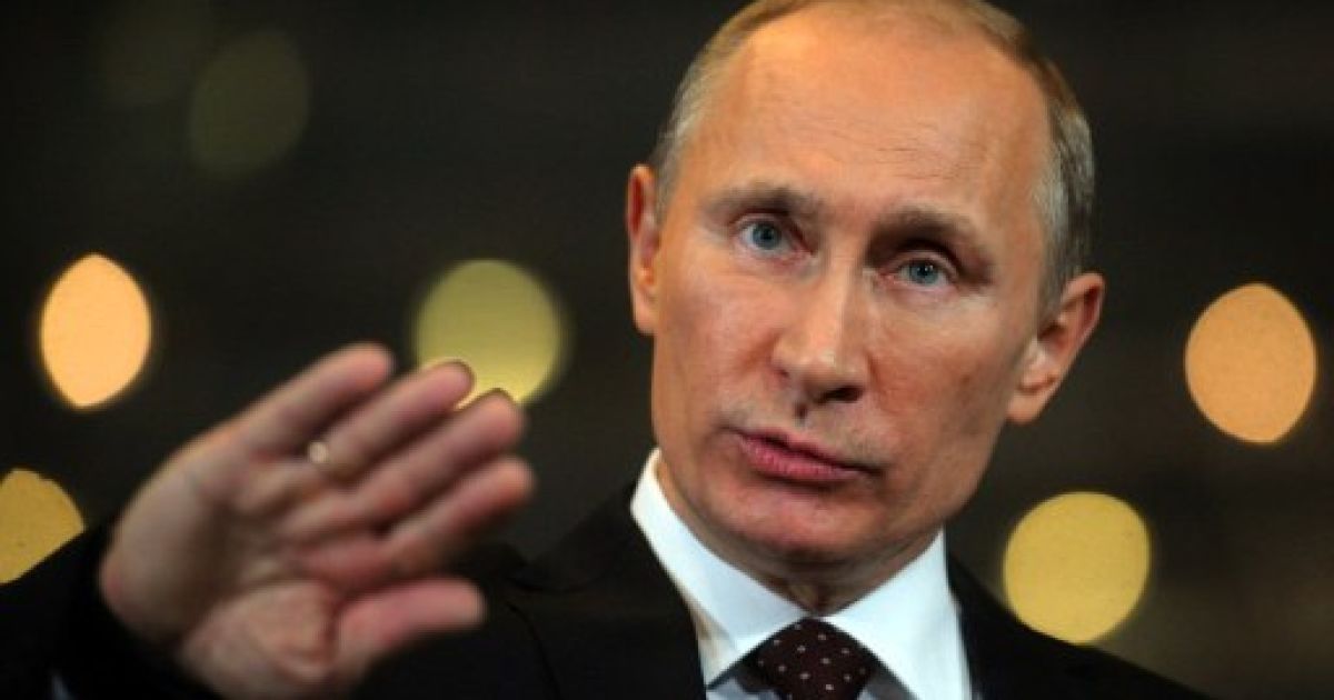 Путін хоче покласти "під ялинку" чесні вибори