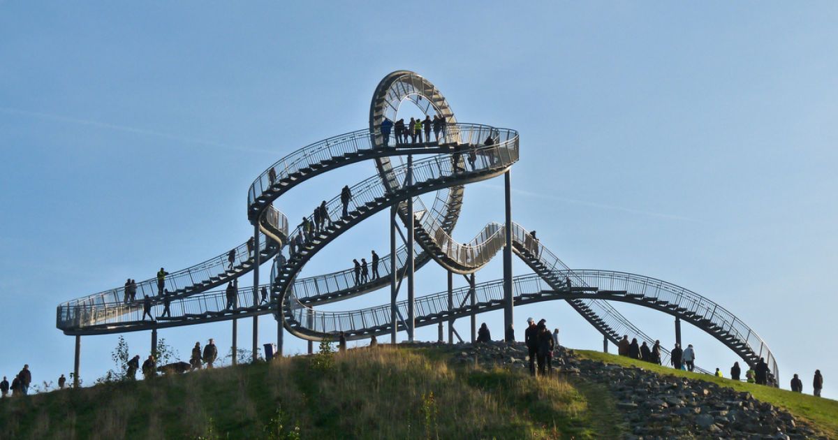 Пішохідні американські гірки "Тигр і черепаха &ndash; чарівна гора" у німецькому Дуйсбургу. / © bigpicture.ru