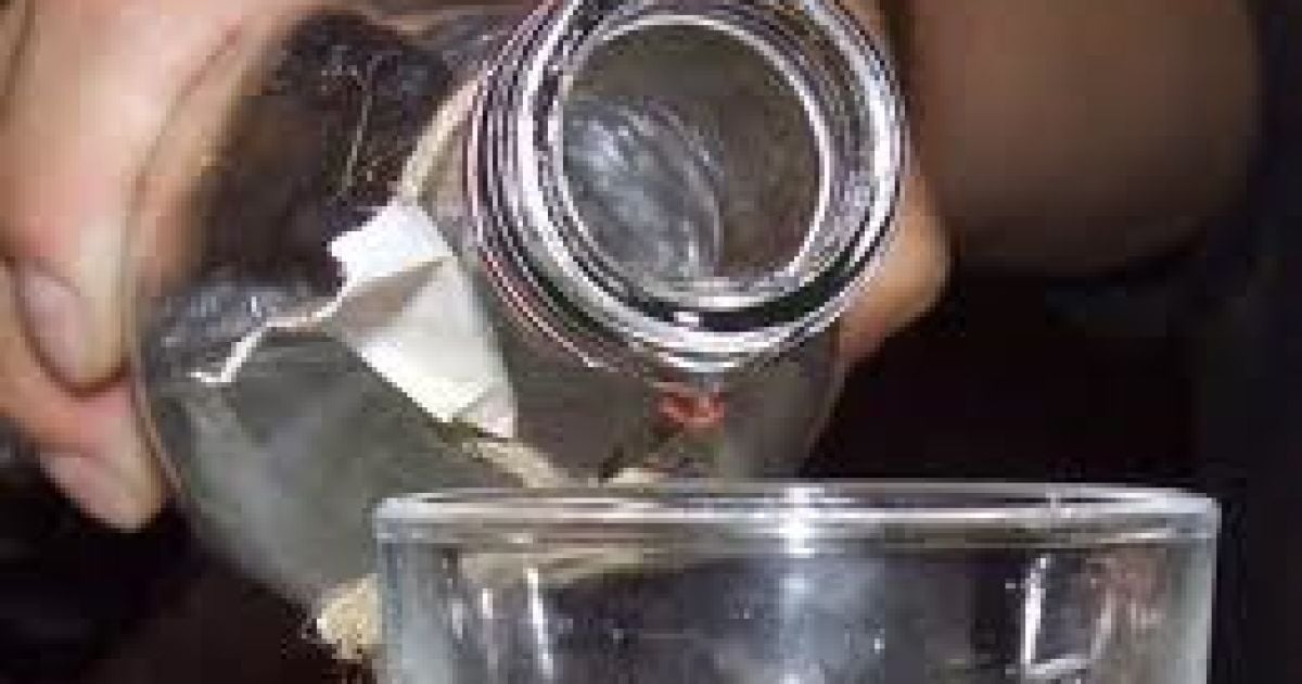 Пляшка горілки позбавила зору чоловіка у Новій Зеландії.