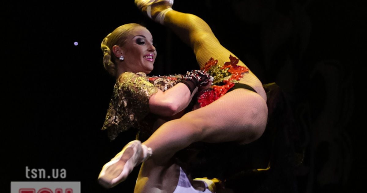 Балерина Волочкова у Києві показала нову програму "Оплески"