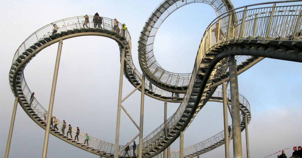 Пішохідні американські гірки "Тигр і черепаха &ndash; чарівна гора" у німецькому Дуйсбургу. / © bigpicture.ru