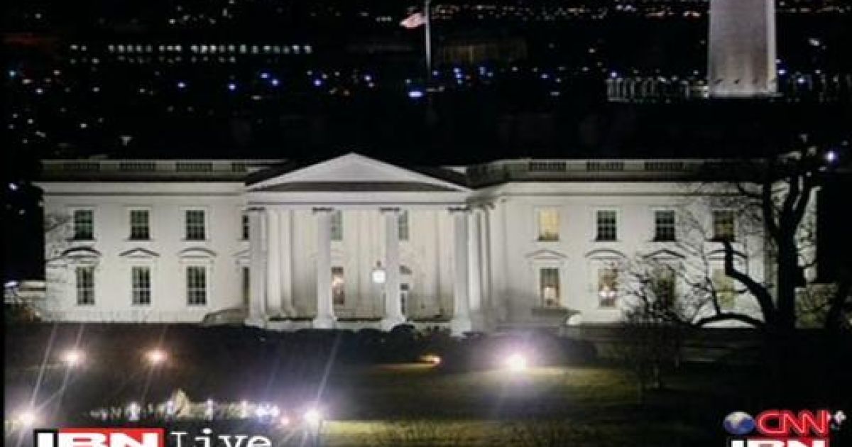 Через димову шашку спецслужби закрили доступ до Білого дому