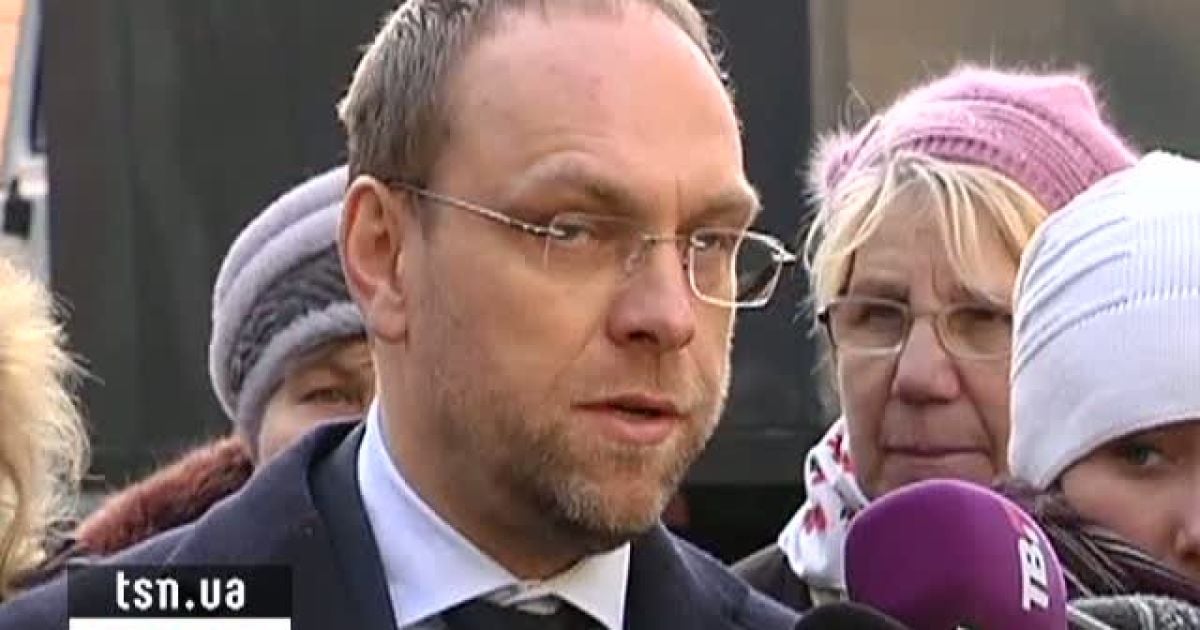 Власенко знову заявив, що влада має плани фізичного знищення Тимошенко