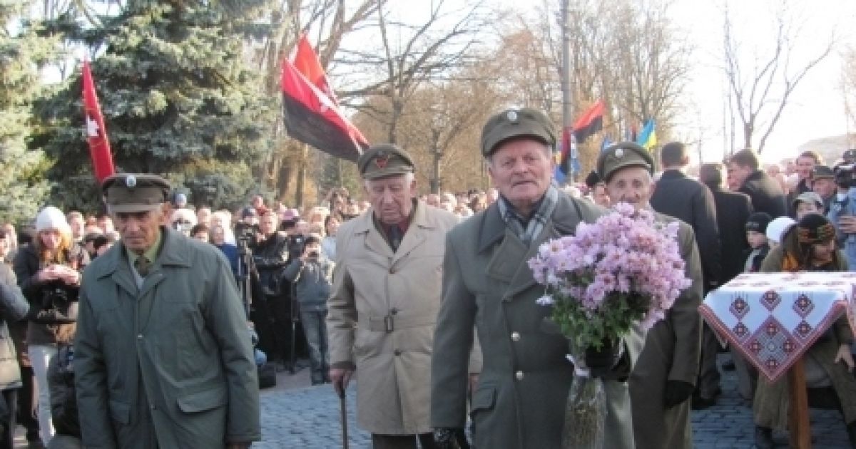 У Самборі відкрили і освятили пам&rsquo;ятник Бандері / © ЗІК