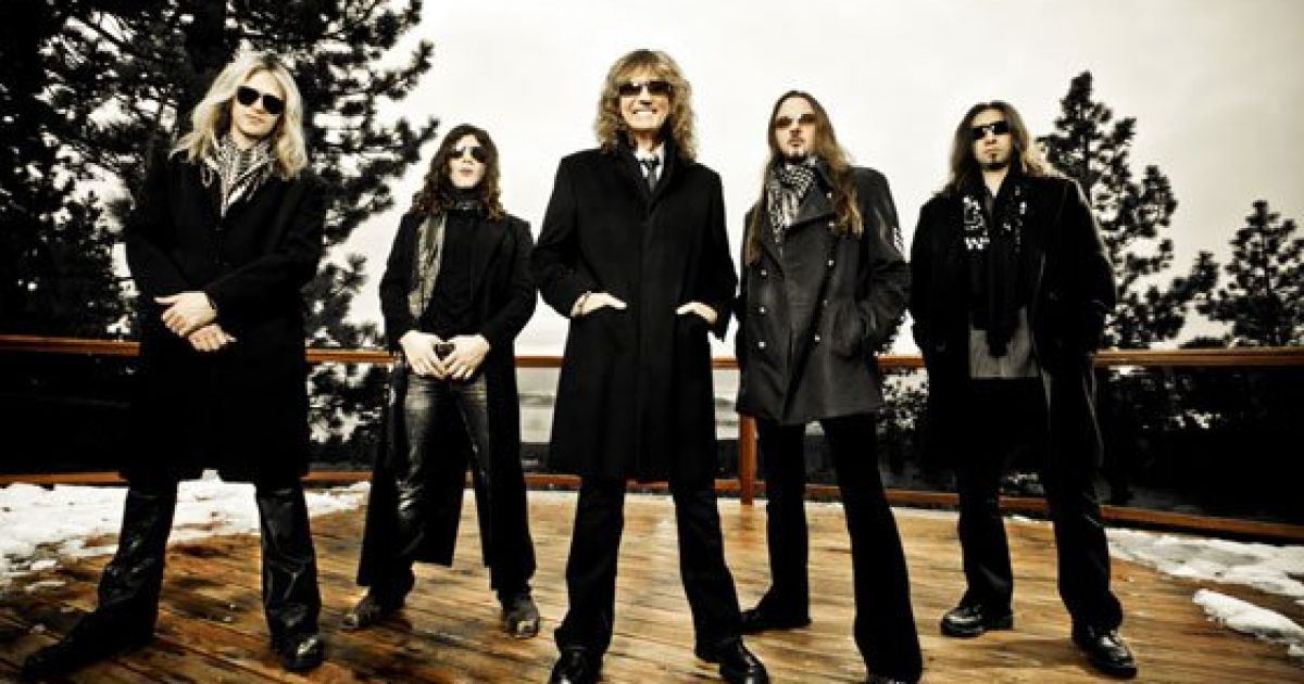 WHITESNAKE вирушає в тур Україною