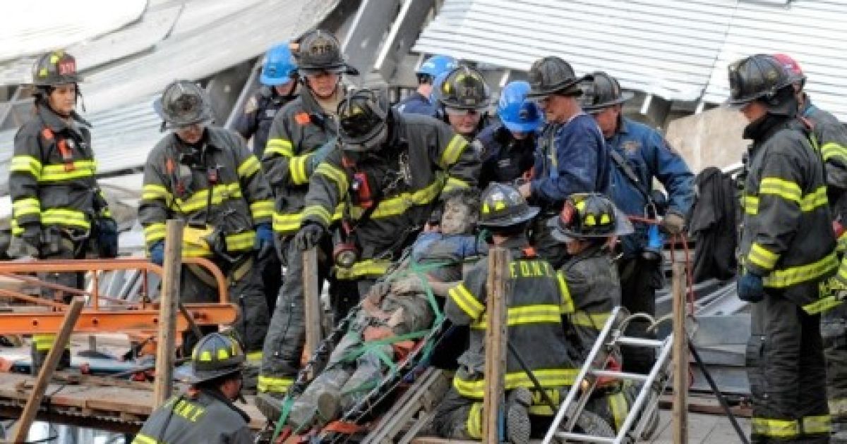 На Брайтон-Біч рухнула п&rsquo;ятиповерхівка