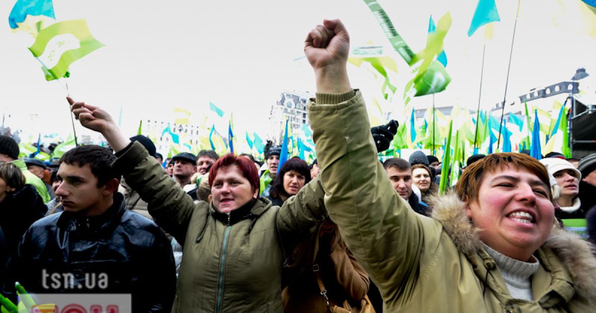 Мітинг "Україна проти Януковича", Арсеній Яценюк_14
