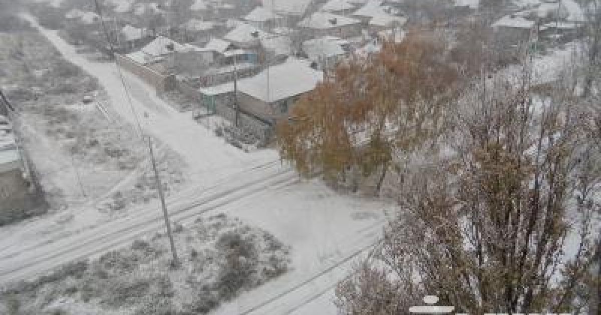 Донецьк вже засипало снігом