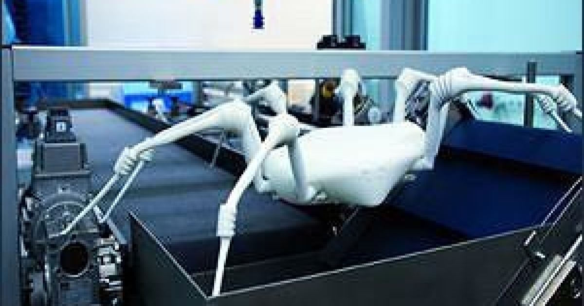 Німці створили високотехнологічного робота-павука