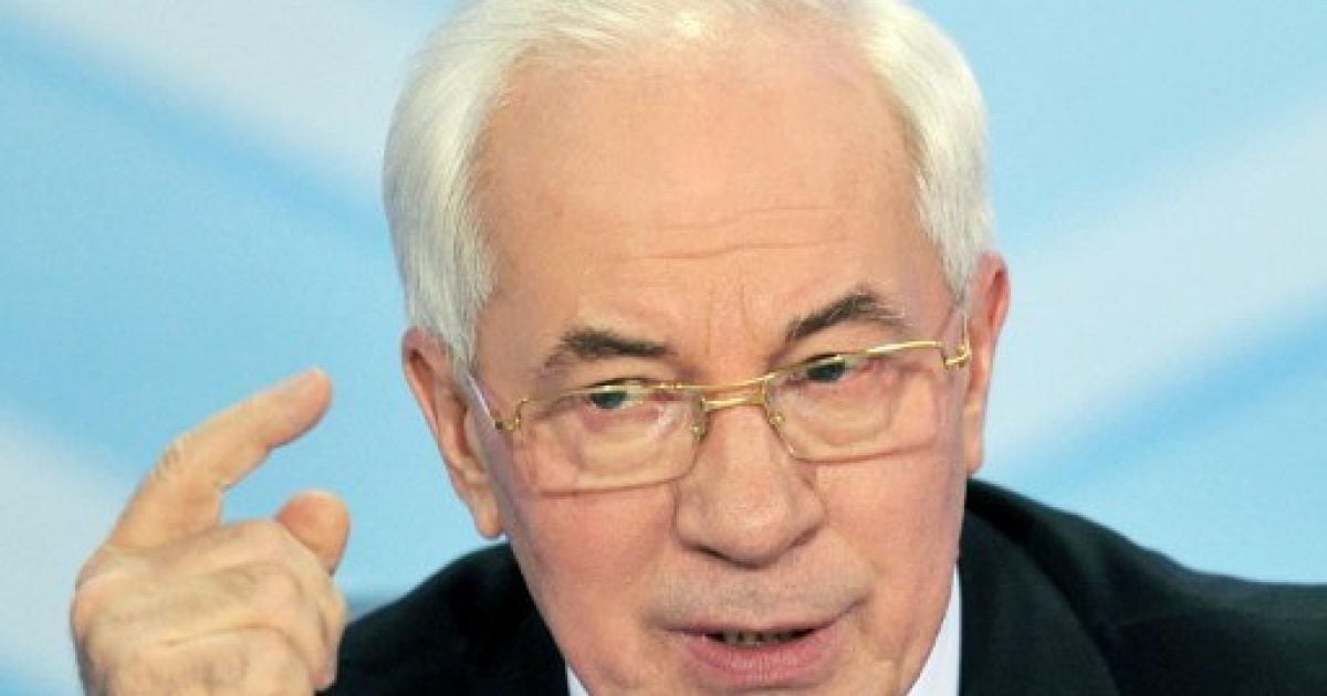 Азаров боротиметься за рівність мажорів перед законом