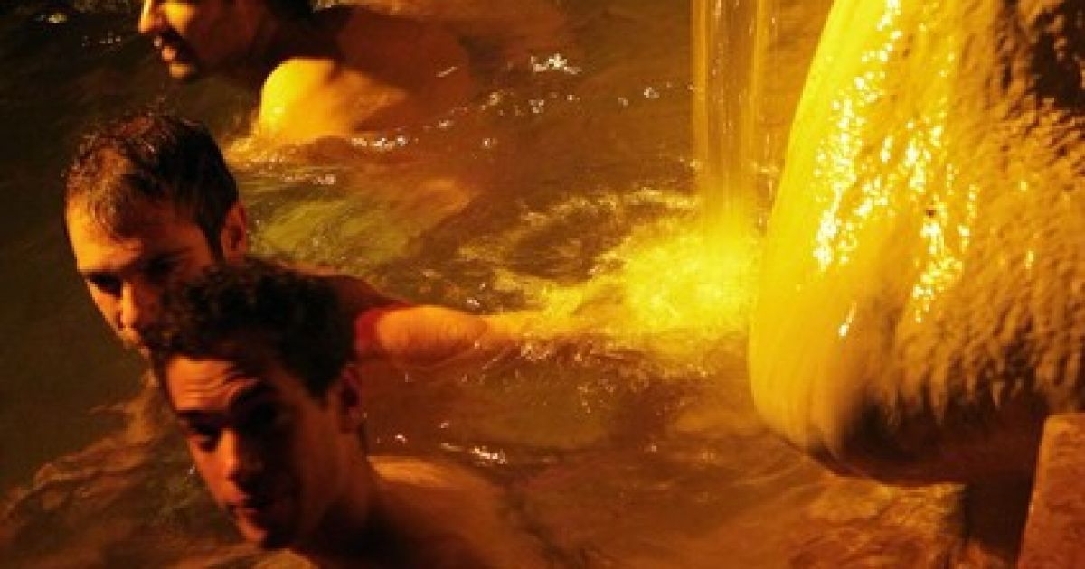 В Будапешті провели "Банну ніч" / © AFP