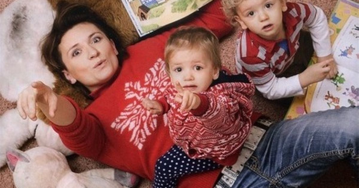 Арбєніна хоче знайти Артему і Мартыі хорошого тата